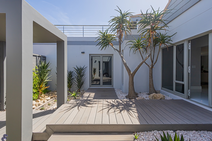 4 Bedroom Property for Sale in Langebaan Country Estate Western Cape